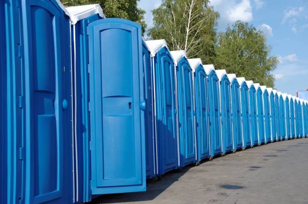 Porta potty rental for outdoor events in North Lima, OH